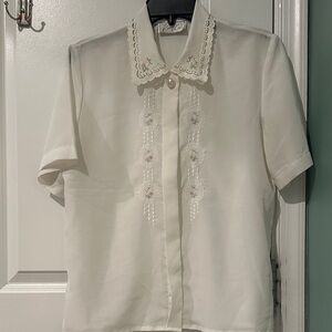 Elegant White Embroidered Women's Top